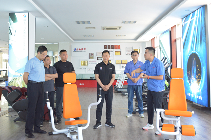 廬江縣領導率隊來集團考察交流談合作